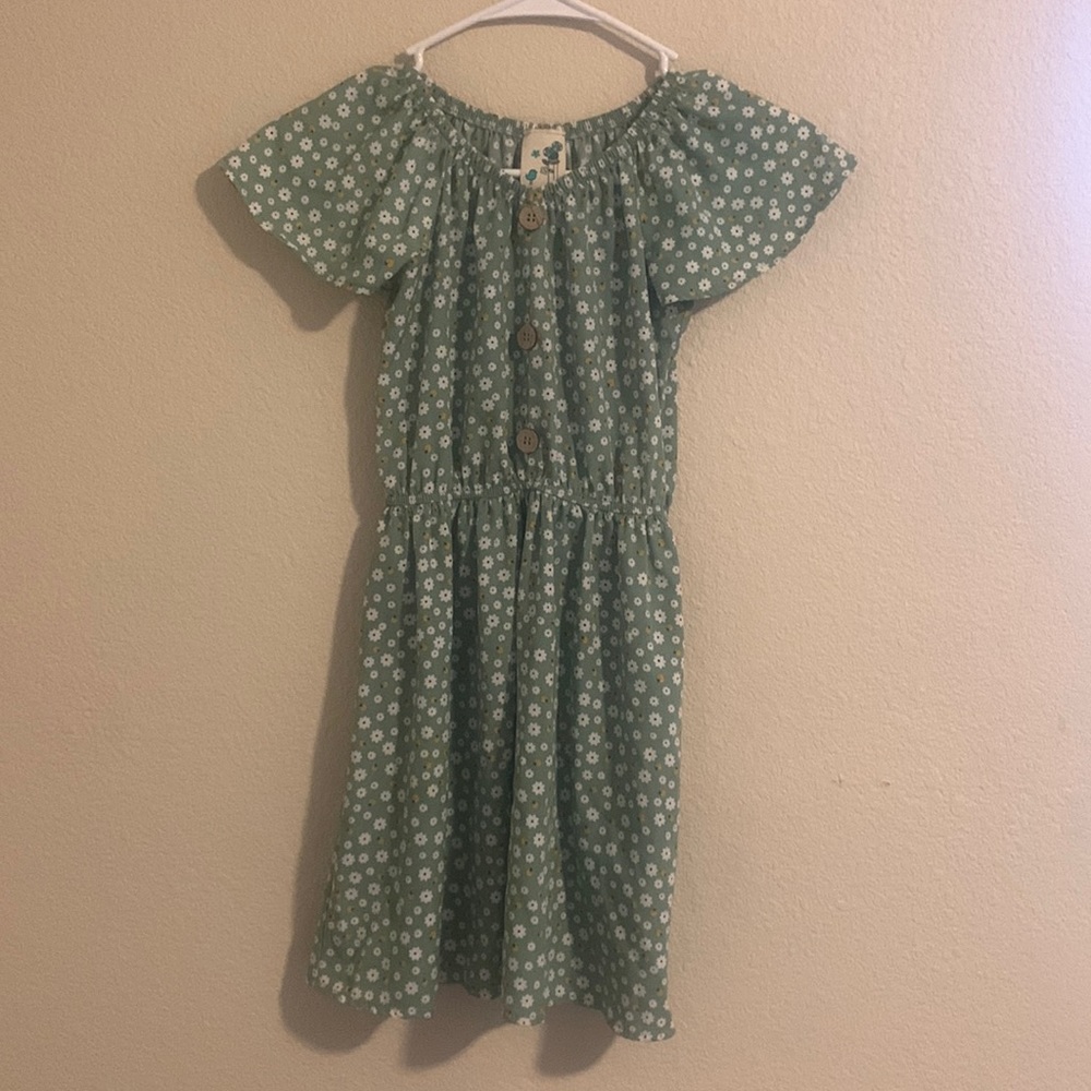 Size 7/8 girls summer outfits bundle